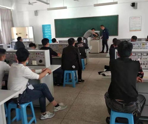 發揮職業教育優勢，助力技能提升培訓——龍海職校積極承辦重點群體計算機系統服務職業技能培訓